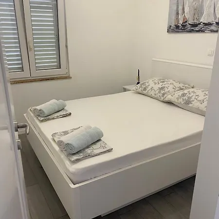 아파트 By The Sea Brijesta, Peljesac - 10223