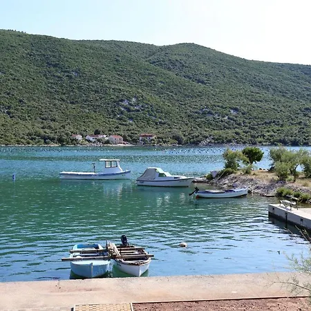 Apartment By The Sea Brijesta, Peljesac - 10223 *