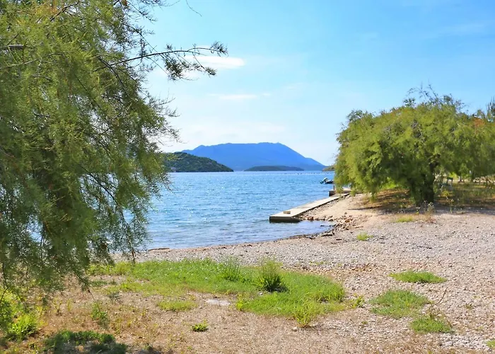 Apartman By The Sea Brijesta, Peljesac - 10223 Brijesta